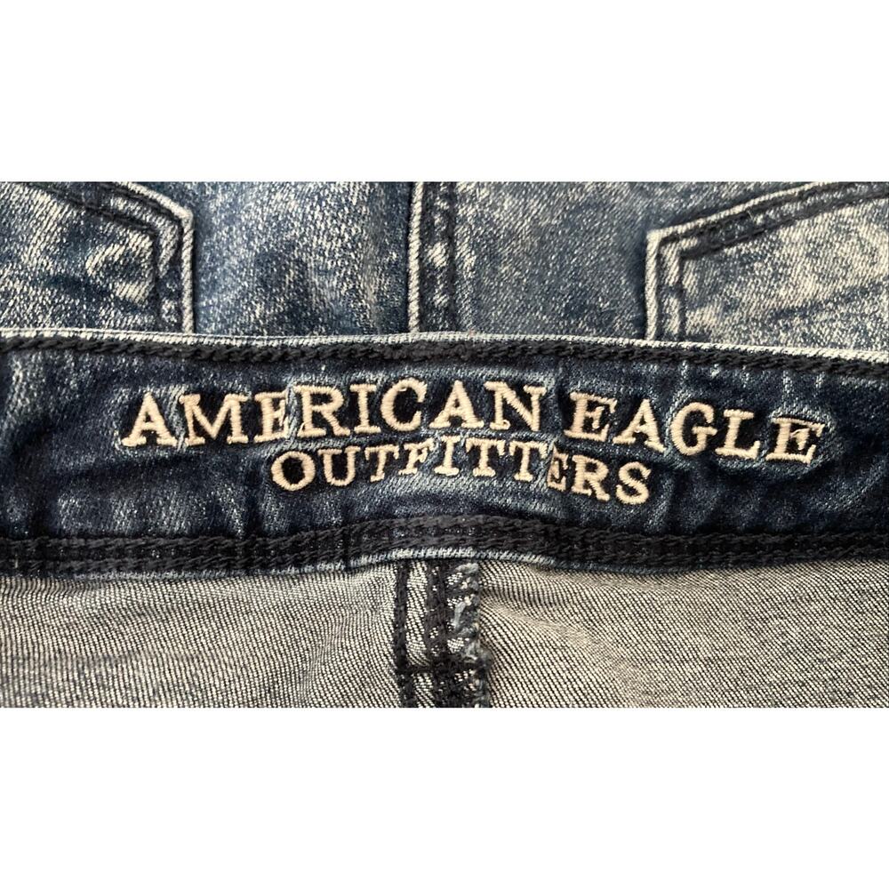American Eagle blue denim jean cut off shorts, superstretch button front, size 4 - Picture 3 of 10